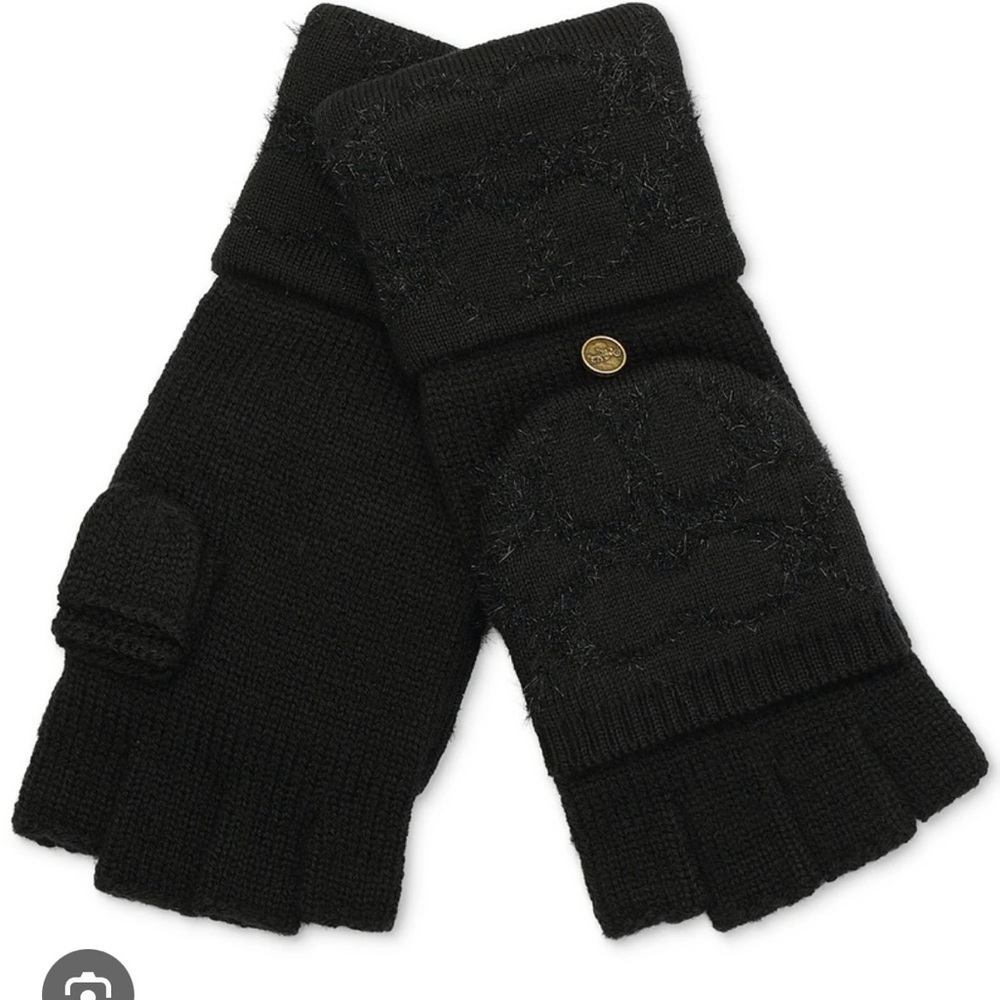NWT Coach Signature C Metallic Pop Top Glove
